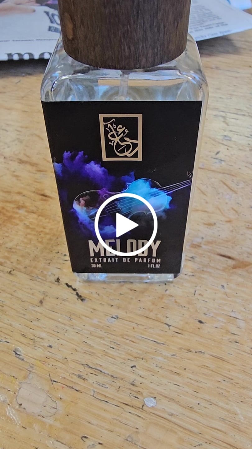 Customer video review of Melody