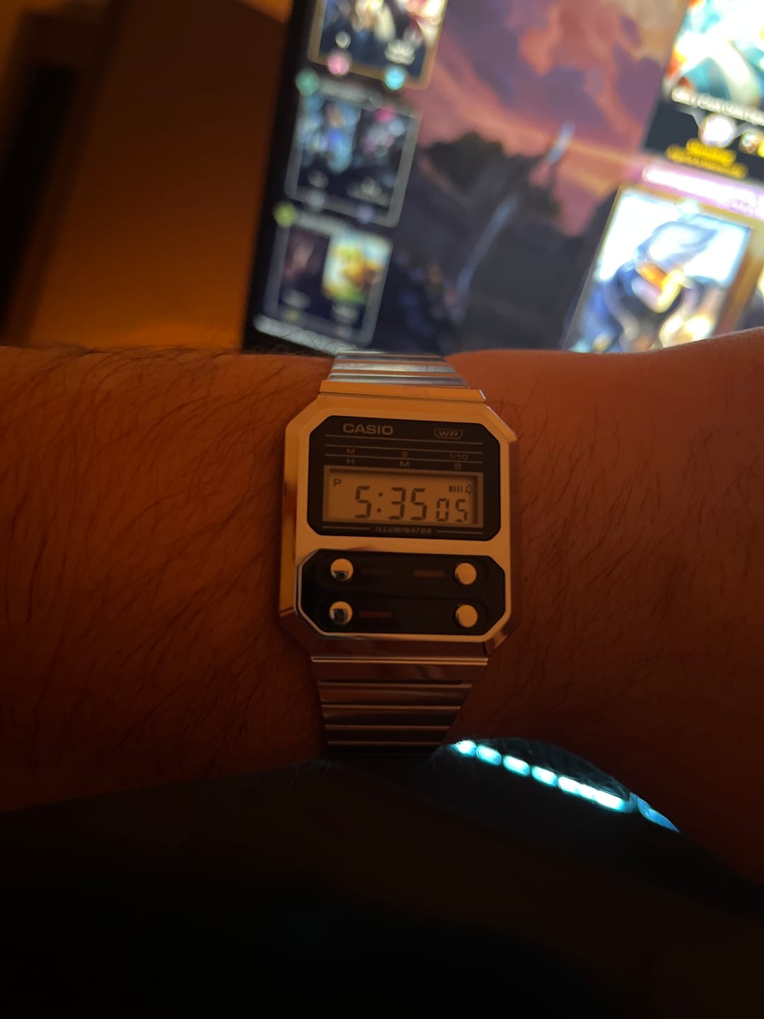 Customer photo review of Reloj Casio Vintage A100WE-1ADF Alien F-100 Reissue Plateado