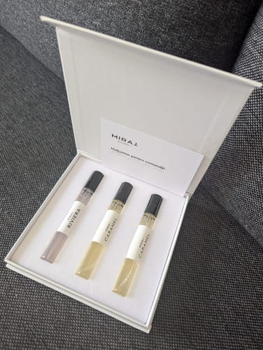 Customer photo review of Miraj Travel Set