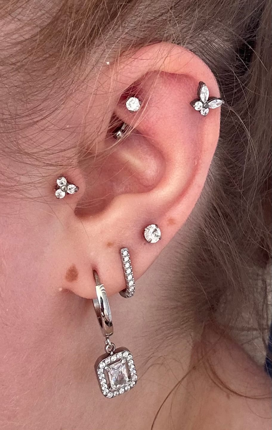Customer photo review of Viviene Ohrringe | 18K vergoldet