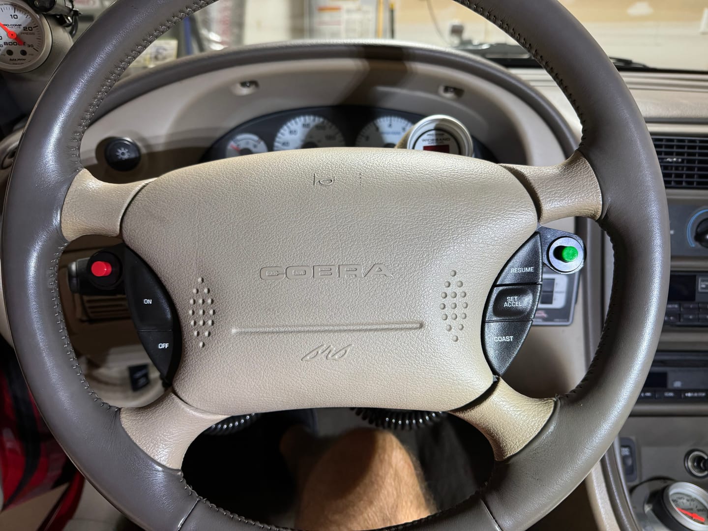 Customer photo review of Motion Raceworks Single Push Button Steering Wheel Bracket 15-00004