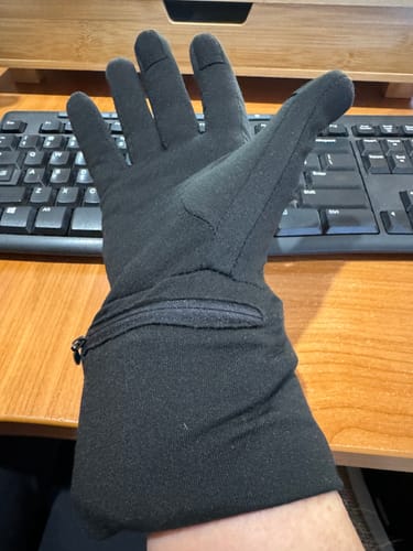 Customer photo review of Toasty Touch® Ultra Thin Heated Gloves