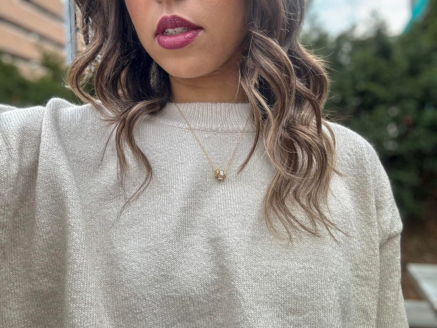 Customer photo review of Moresoo Virgin Sew In Weft Human Hair Extensions Balayage Brown Highlight Blonde Hair (#4/27/4)