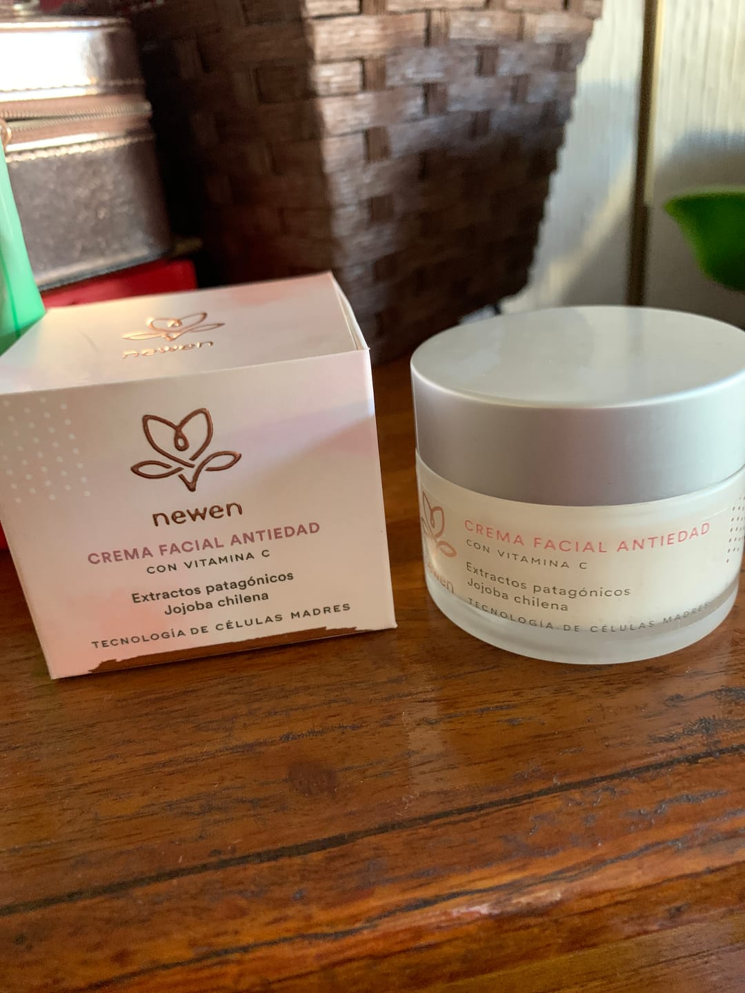 Customer photo review of Crema Facial Antiedad Intensiva Células Madres