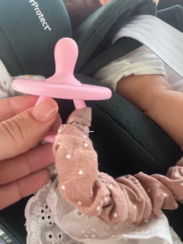 Customer photo review of Chupetes Clásico Nenina & Co Rosa