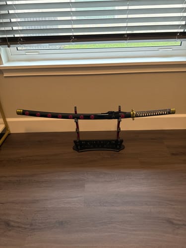 Customer photo review of One Piece Roronoa Zoro Shusui Katana Sword