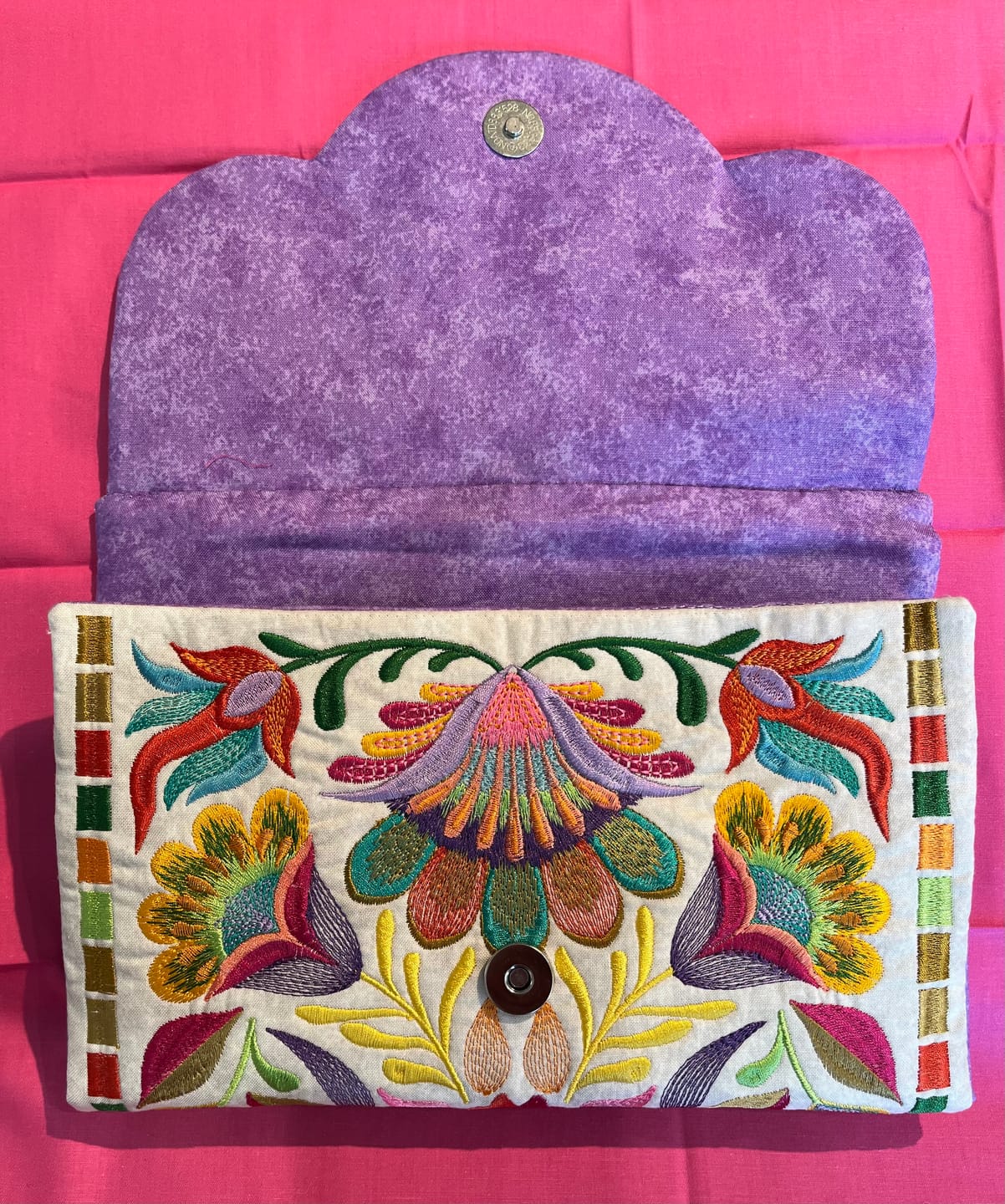 Customer photo review of Tropical Oasis 8 Piece Cotton Fat Quarter Bundle