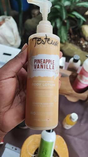 Customer photo review of Shea Butter Body Lotion