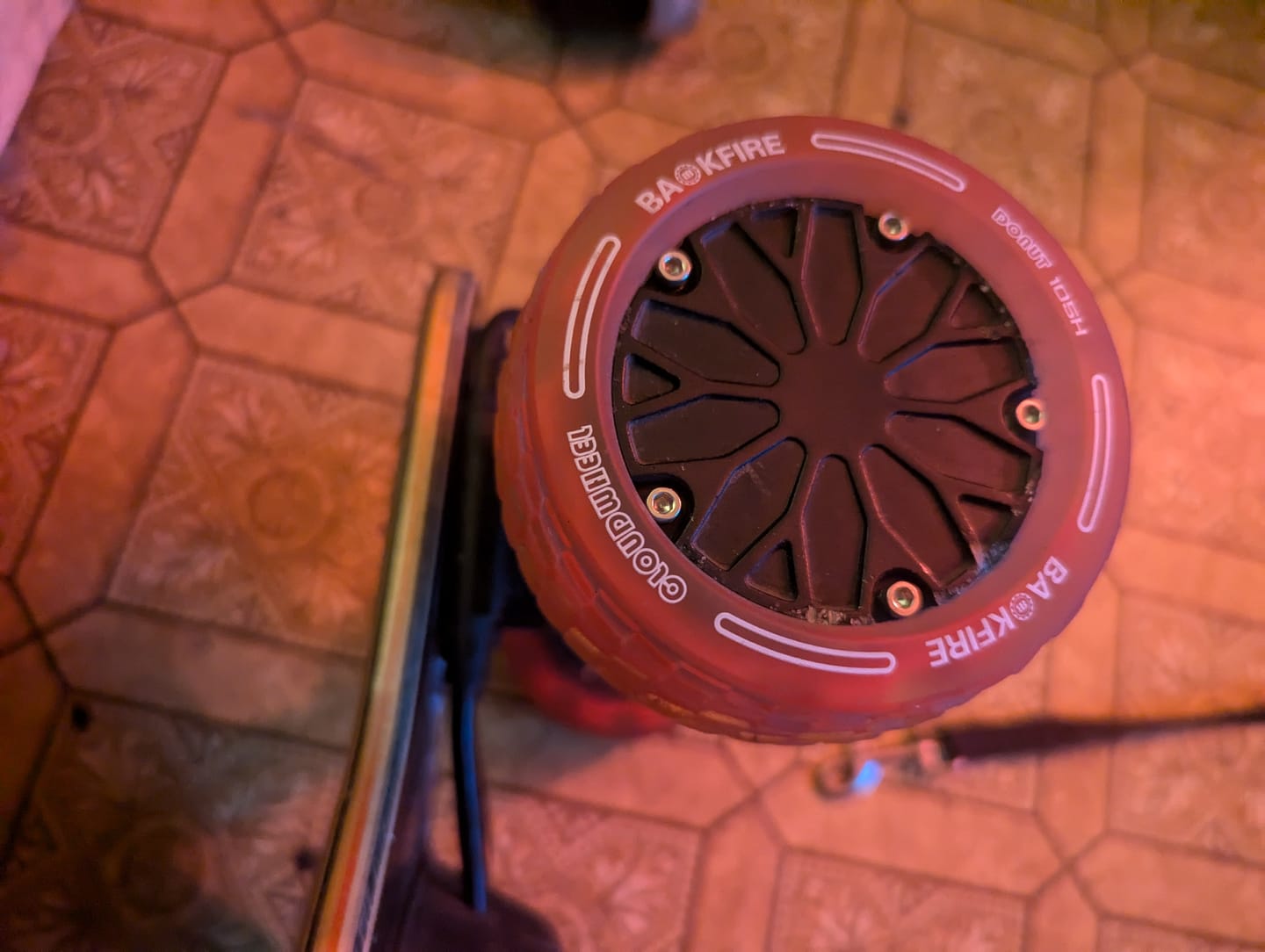 Customer photo review of 105mm Cloud Wheel Donut for Hub motors: G3, G2 black,Mini and G5