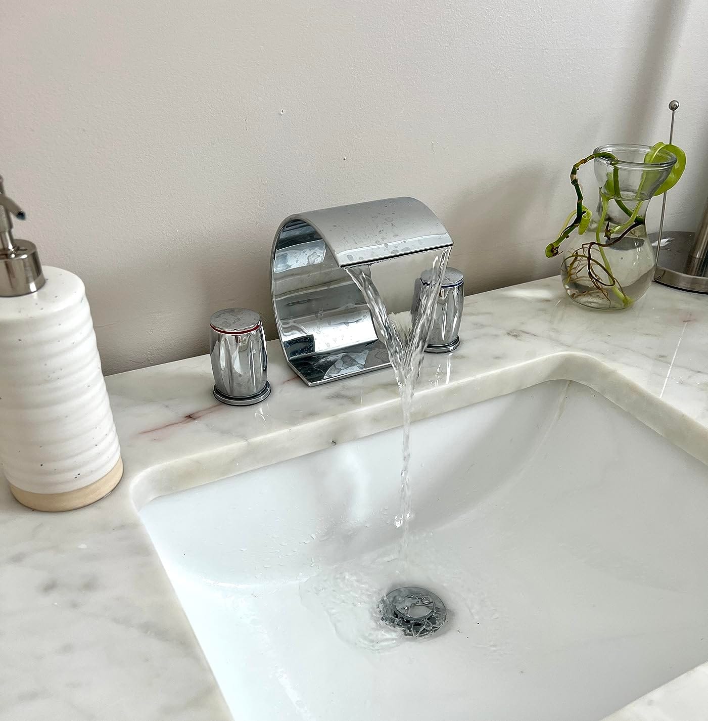 Customer photo review of Bali - Bathroom Washbasin Waterfall Faucet Split Three-Piece