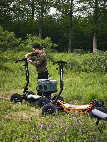 Customer photo review of Trottinette à 4 roues motrices avec selle pliable 3200w / 6400w 40ah Veehop