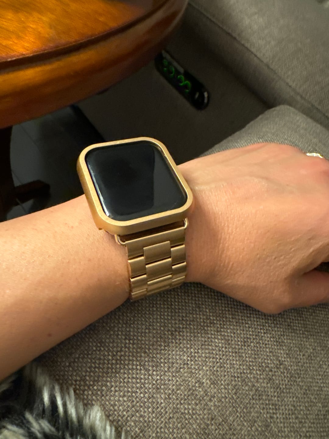 Customer photo review of Arya Stainless Strap