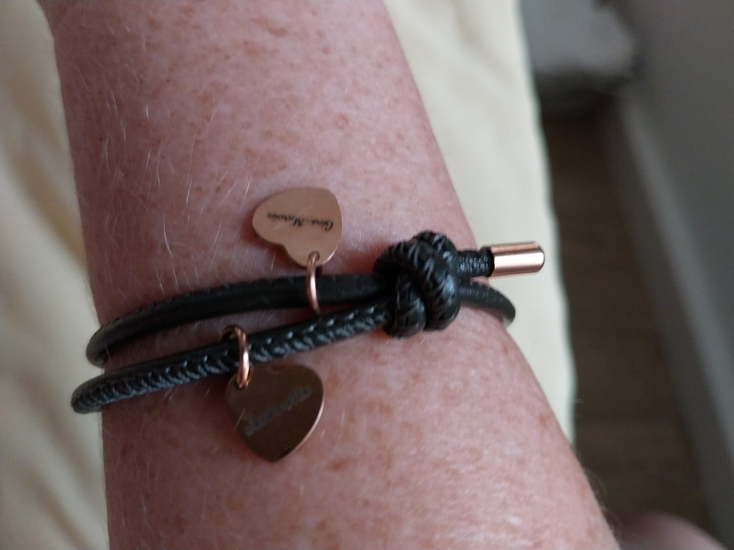 Customer photo review of Freunde - Individuelles Lederarmband