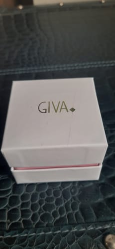 Customer photo review of Silver Peacock Heritage Ring