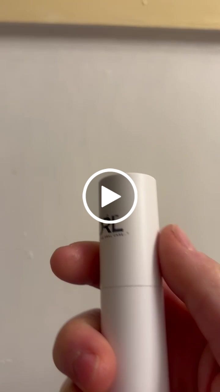 Customer video review of Fresh Mint Breath Spray