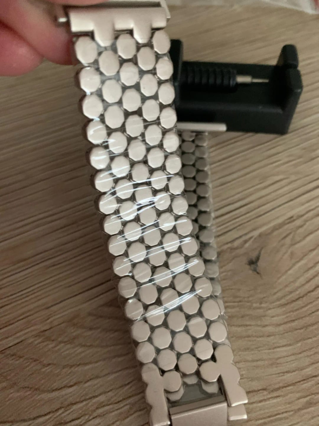 Customer photo review of ElysianSteel Elegance Apple Watch Band