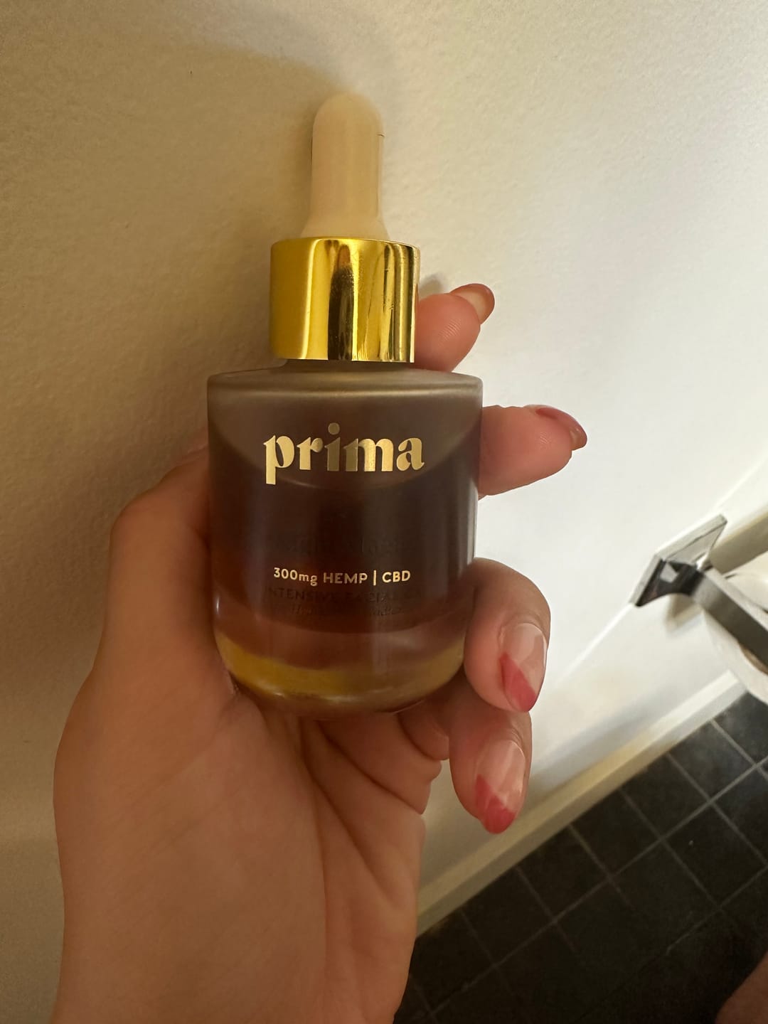 Customer photo review of Night Magic | Clinically Proven Facial Oil for Firmer, Glowing Skin