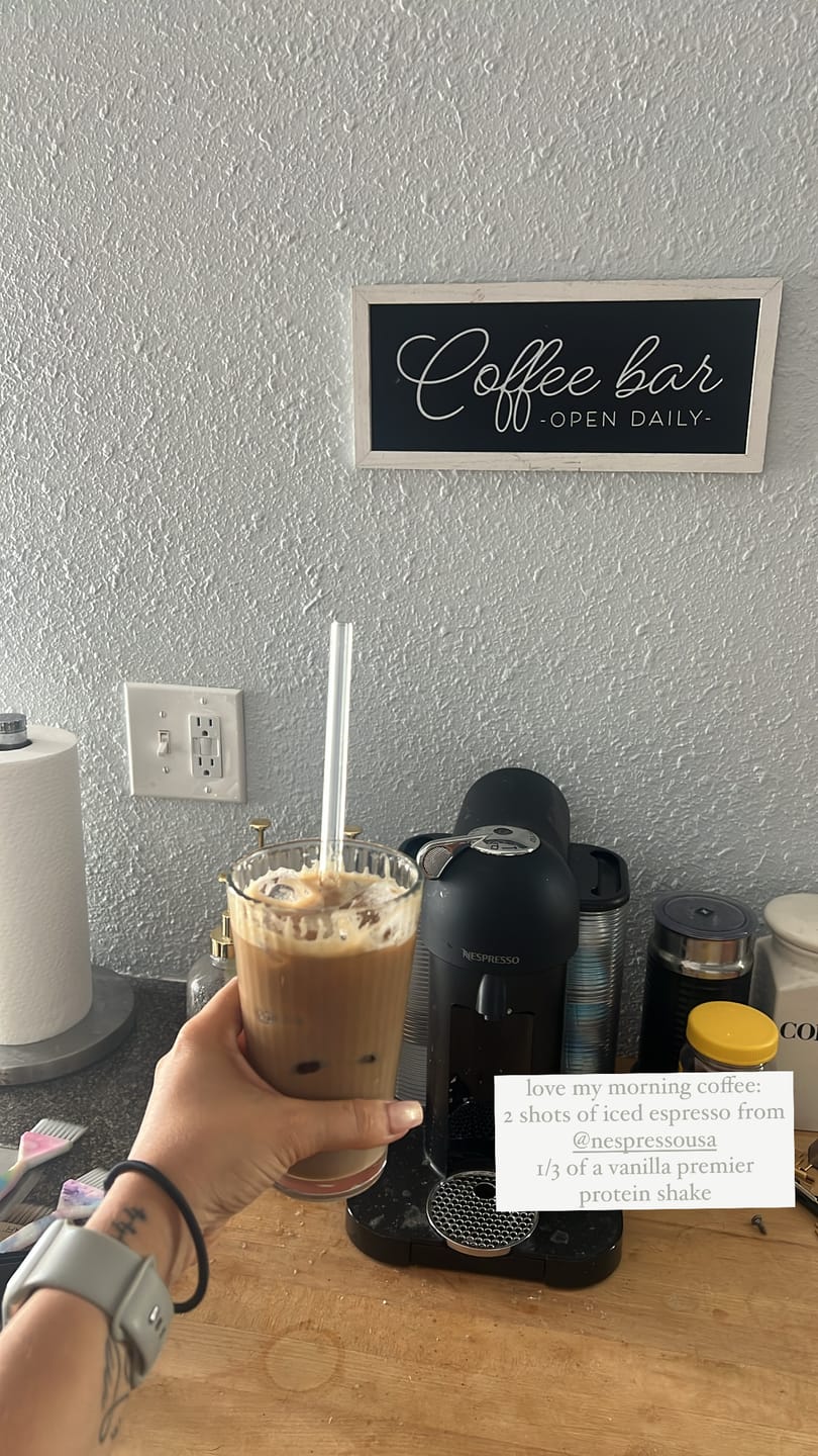 Customer photo review of Pretty Girls Squat