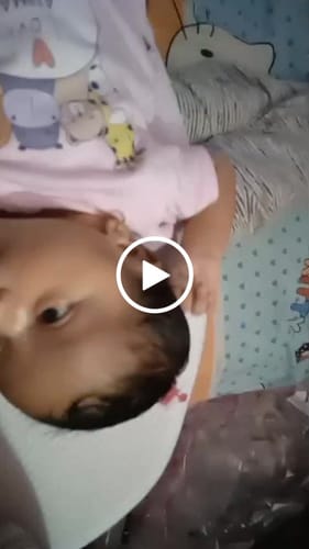Customer video review of Wrap Around Nursing Pillow - Rollic