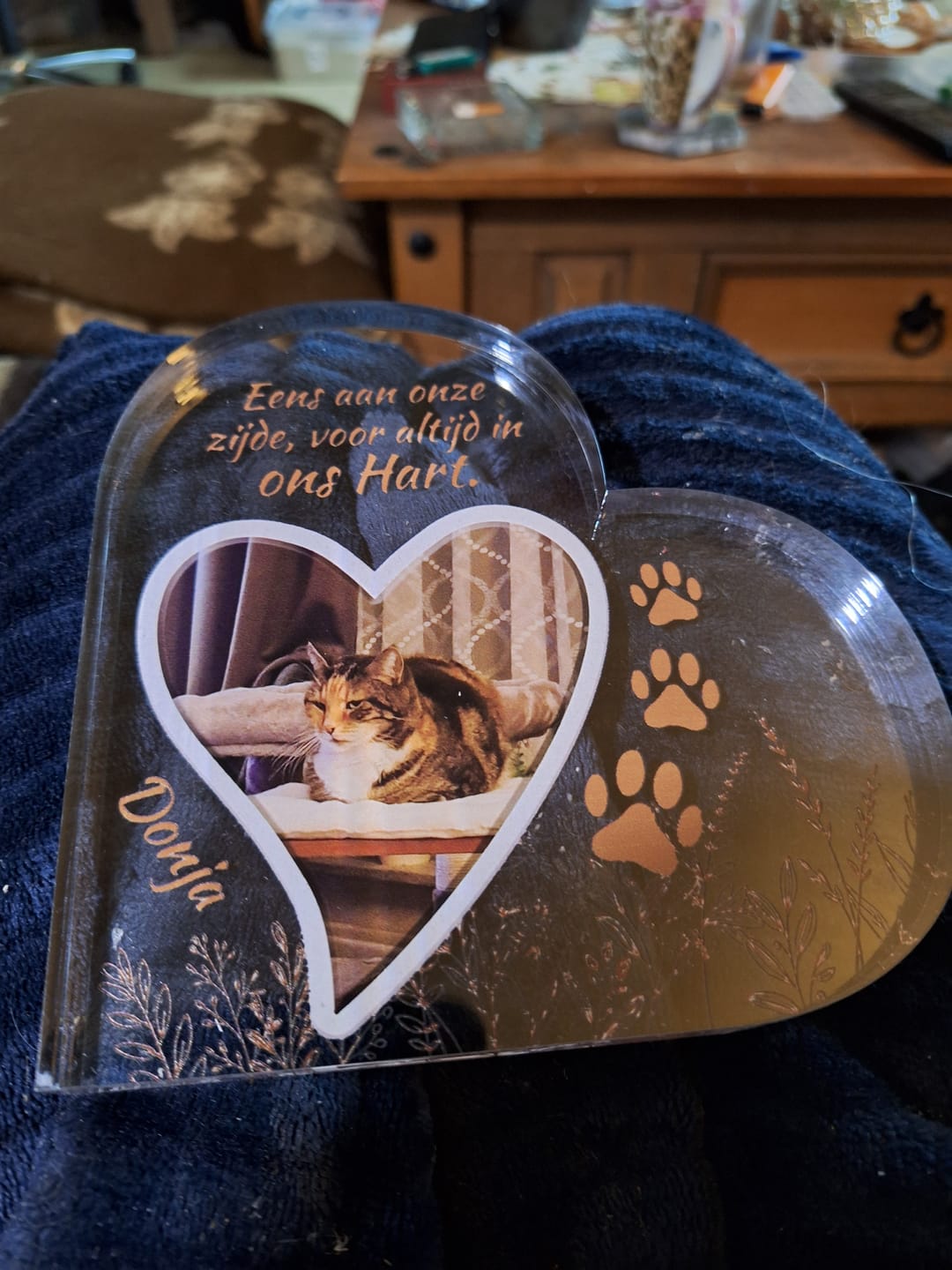 Customer photo review of Eens aan mijn zijde - Gepersonaliseerd glazen hart