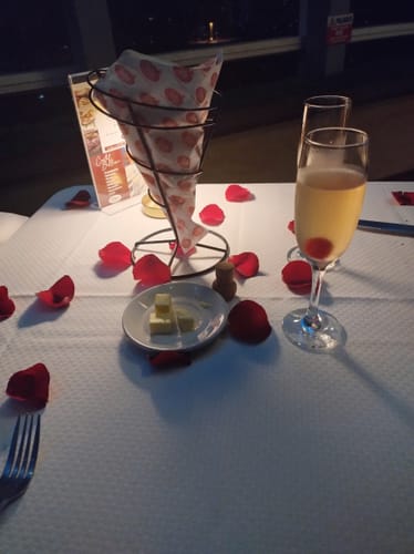 Customer photo review of Cena Romántica