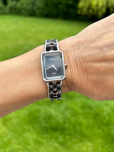 Customer photo review of PREMIERE ROCK SILVER CASE BLACK LEATHER