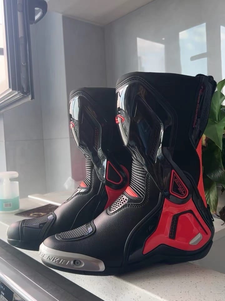Customer photo review of Allgoal Motorcycle Riding Boots Black/Red
