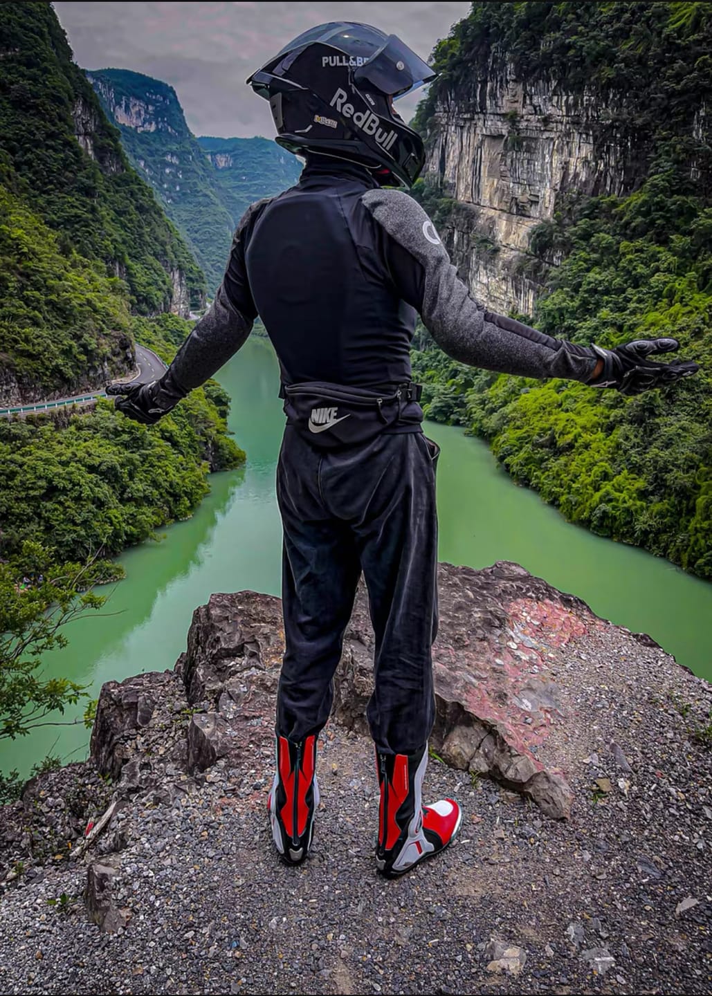 Customer photo review of Allgoal Motorcycle Riding Boots White/Red