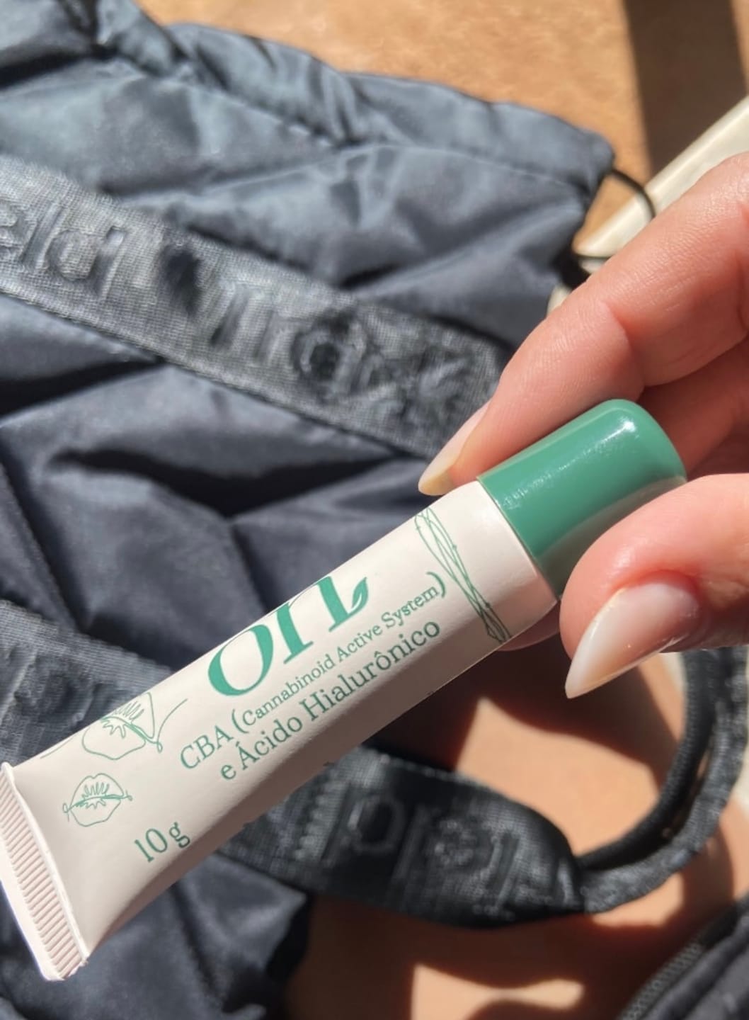 Customer photo review of Hidratante Labial ON