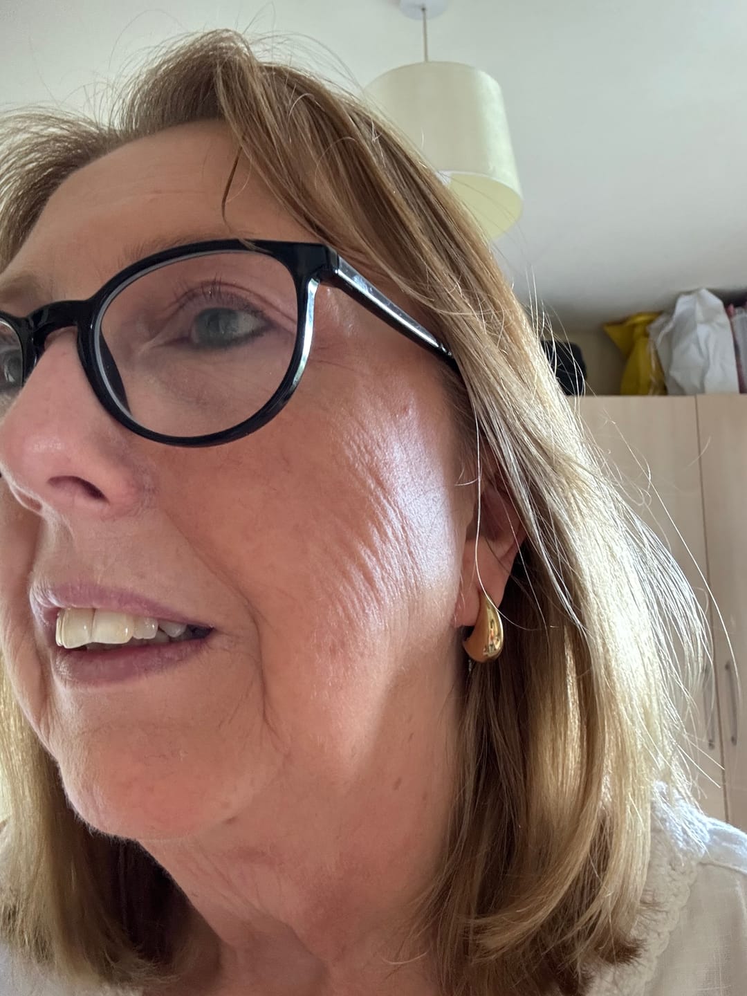Customer photo review of Curved Midi Hoops