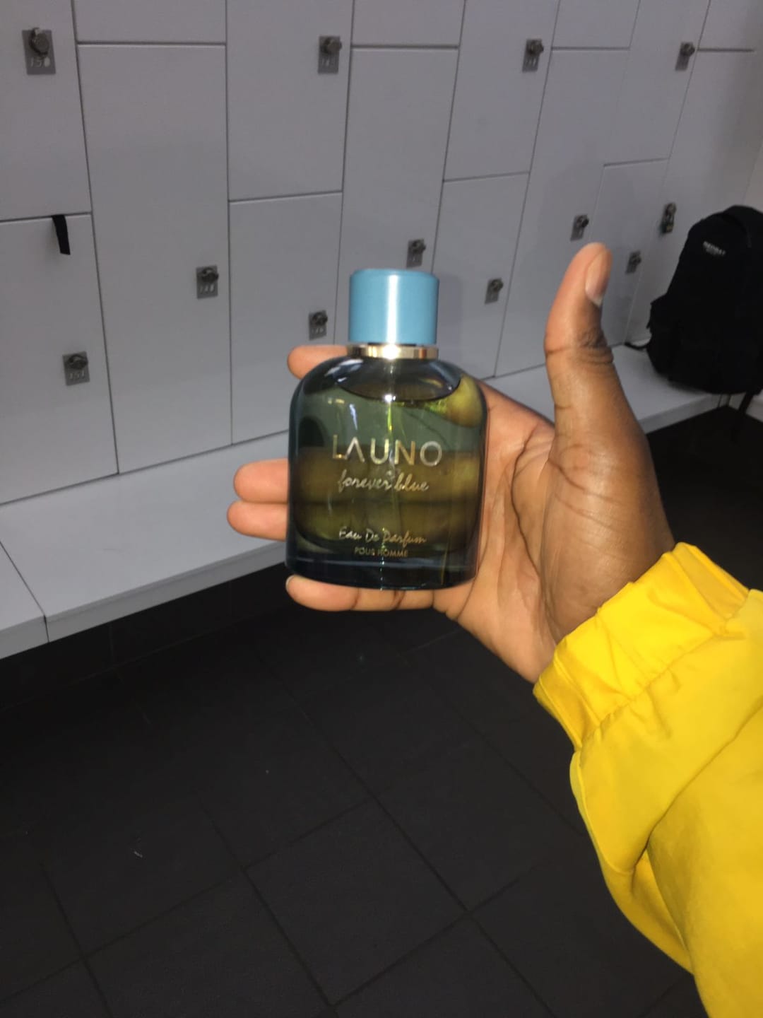 Customer photo review of Launo Forever Blue 100ml