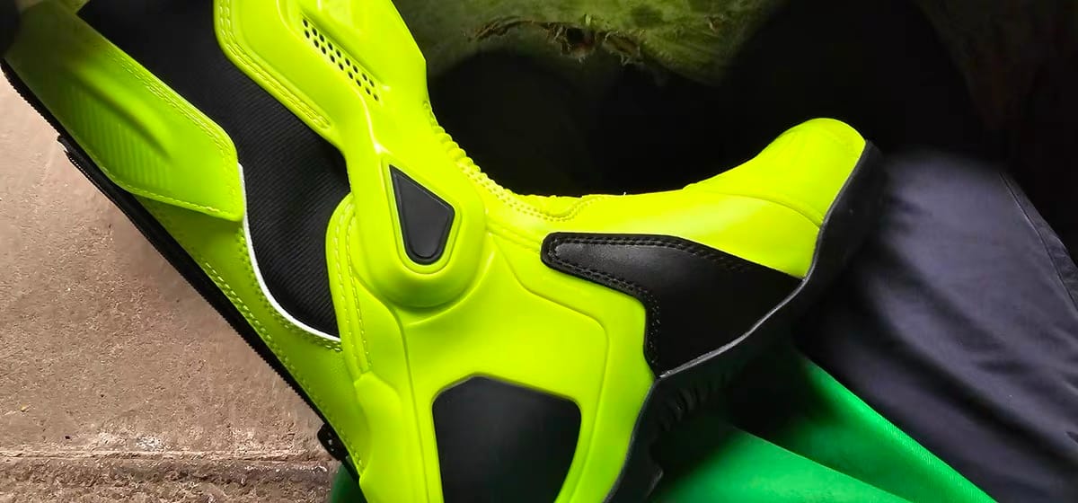 Customer photo review of Allgoal Motorcycle Riding Boots Green