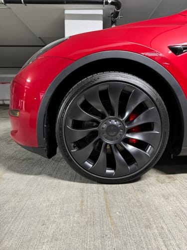 Customer photo review of CUSTOM 1 PIECE FORGED WHITE TESLA WHEELS: RV-MS808