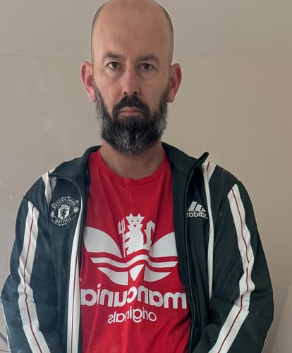 Customer photo review of MANCUNIA ORIGINALS T Shirt