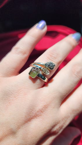 Customer photo review of RARE: Moldavite, Pakimer Diamond, Meteorite Ring 🛸✨