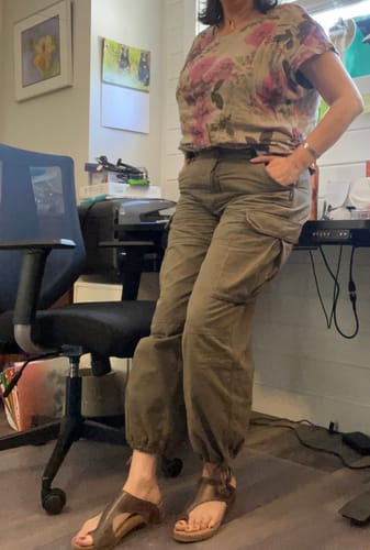 Customer photo review of Silver Relaxed Cargo Pants (Military Green)