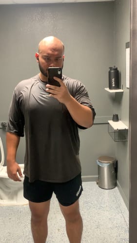 Customer photo review of Megàlo 3/5 Sleeve Tee