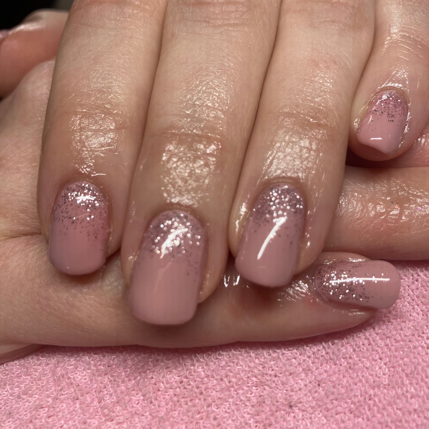 Customer photo review of Semilac BB Base Rose UV Gel Polish 7 ml
