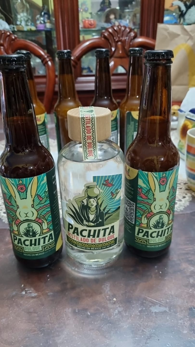 Customer photo review of Destilado de Pulque Joven 37°Alc 750 mL