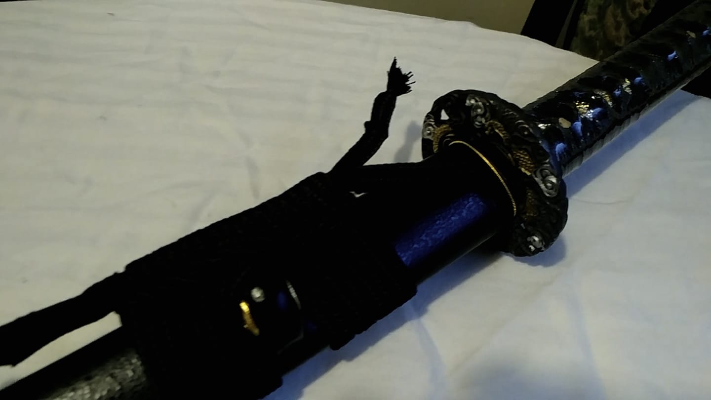 Customer photo review of The Burakkuingula Handmade Katana Clay Tempered T10 Steel