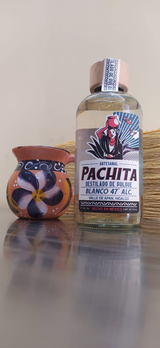 Customer photo review of Destilado de Pulque Blanco 47º Alc 750 mL