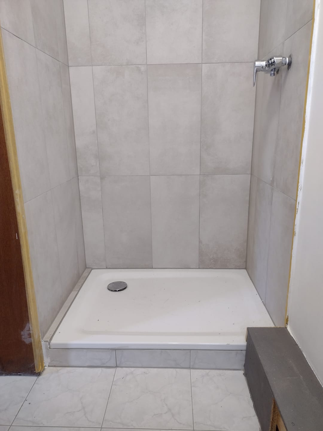 Customer photo review of SONNI Dusche Nischentür Doppel Pendeltür Schwingtür Rahmenlos ESG Glas 80-120cm Höhe 195cm