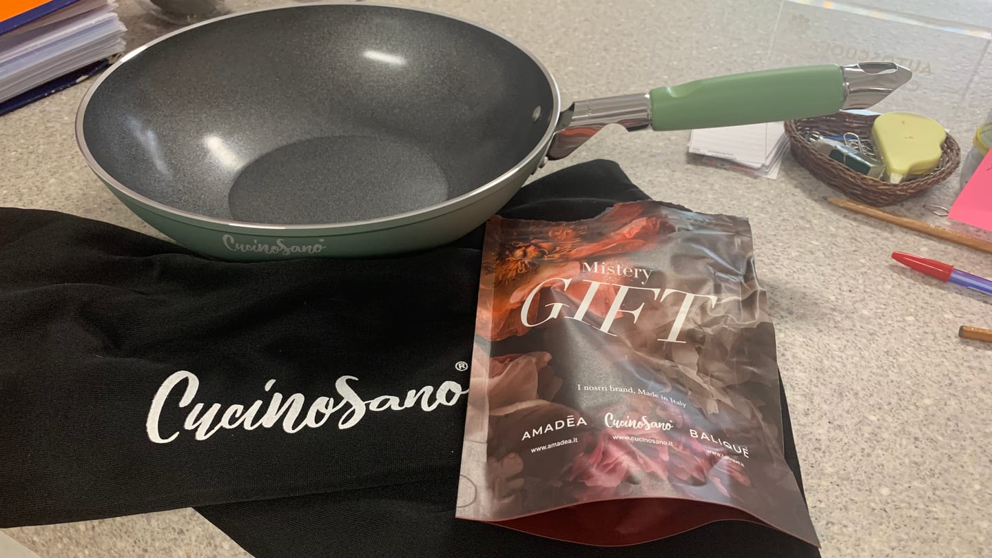 Customer photo review of Wok 28cm antiaderente