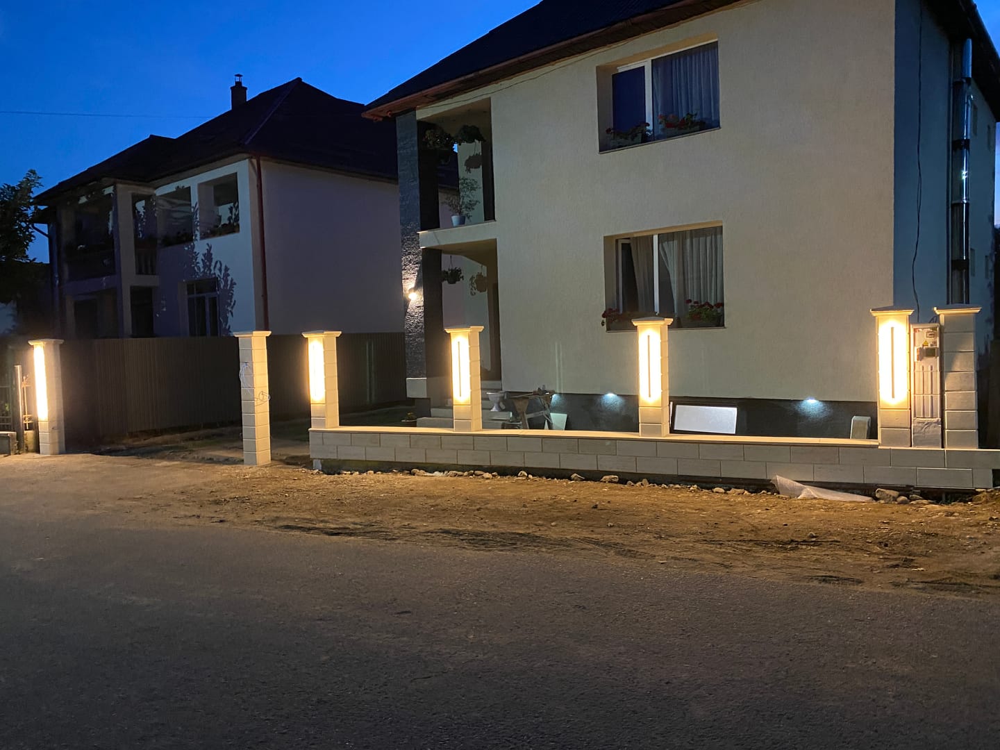 Customer photo review of Bara Luminoasa LED Exterior IP65 220V