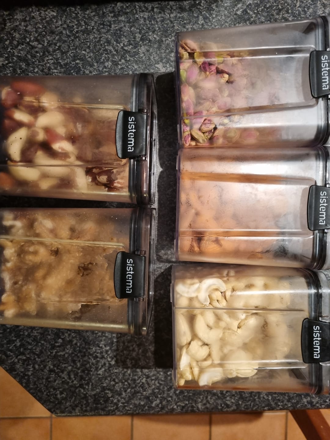Customer photo review of Raw hazelnuts