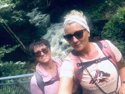 Customer photo review of Kopf aus, Berg an - Damen Premium Organic Shirt