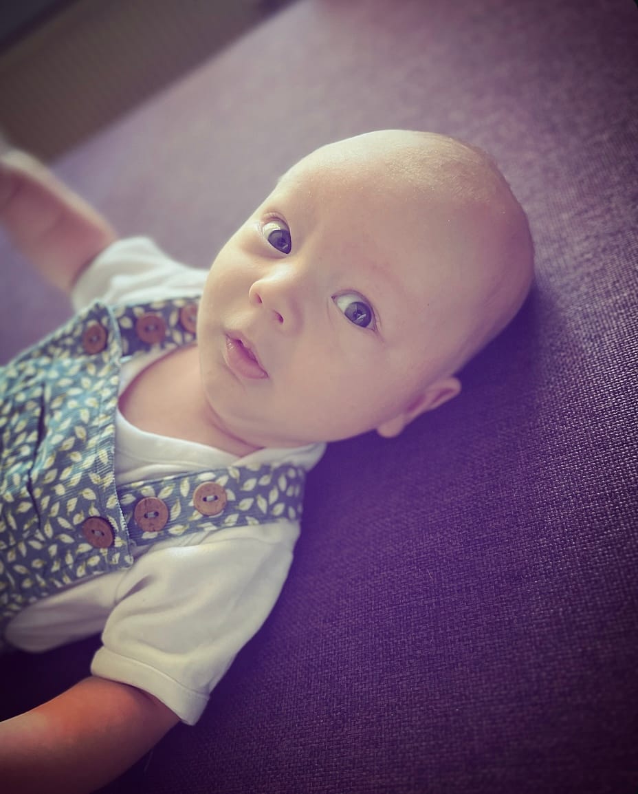 Customer photo review of BABYKISSEN LINE ONE