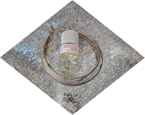 Customer photo review of Seductive Noir