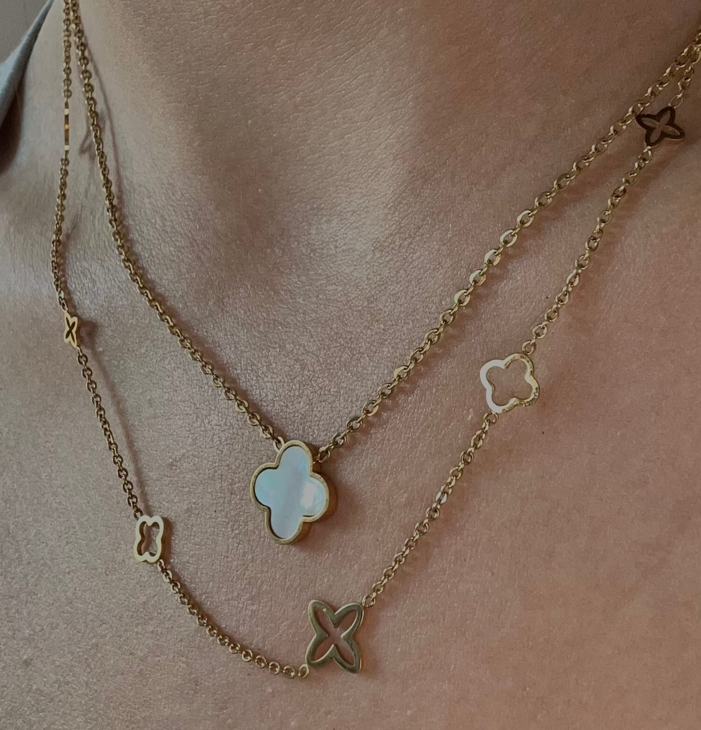 Customer photo review of Clover Perlmutt Kette | 18K vergoldet