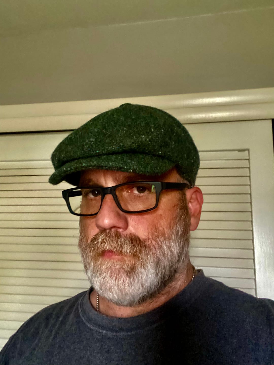 Customer photo review of Peaky Blinders Irish Tweed Newsboy Cap